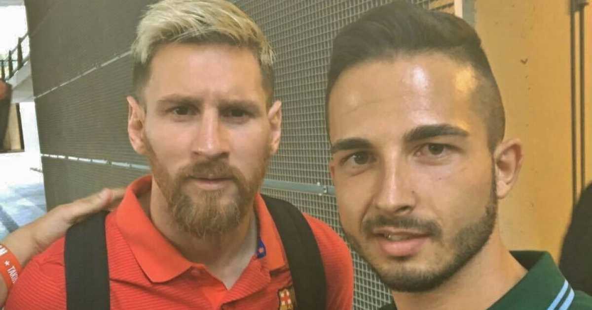 L'hobby di Fabio: gira il mondo per incontrare calciatori. �Ne ho fotografati mille�